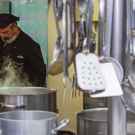 Hotel Verona Cesenatico Eksteriør bilde