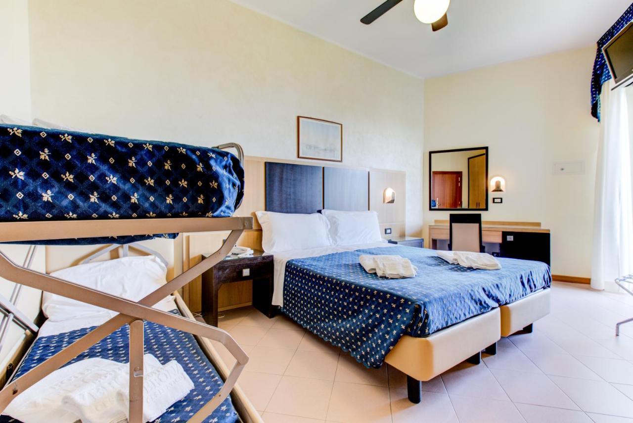 Hotel Verona Cesenatico Eksteriør bilde