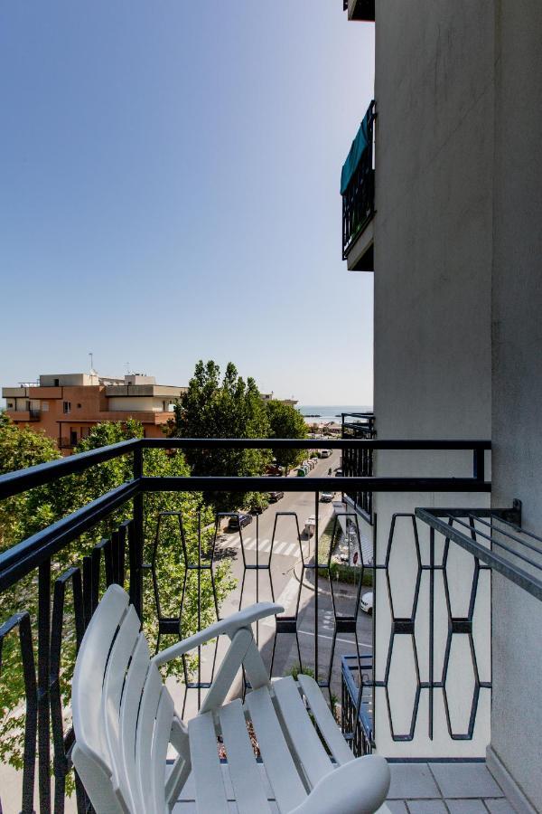 Hotel Verona Cesenatico Eksteriør bilde