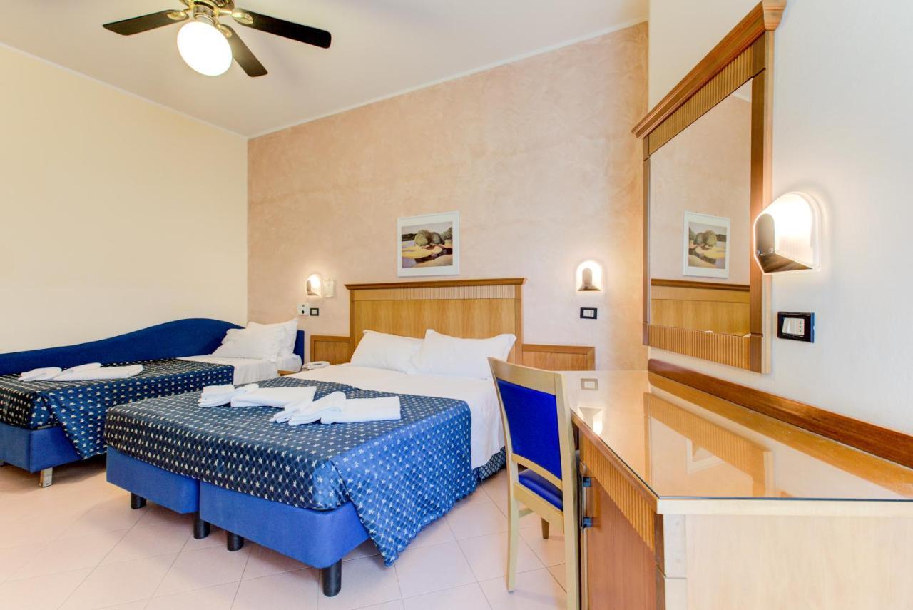 Hotel Verona Cesenatico Eksteriør bilde