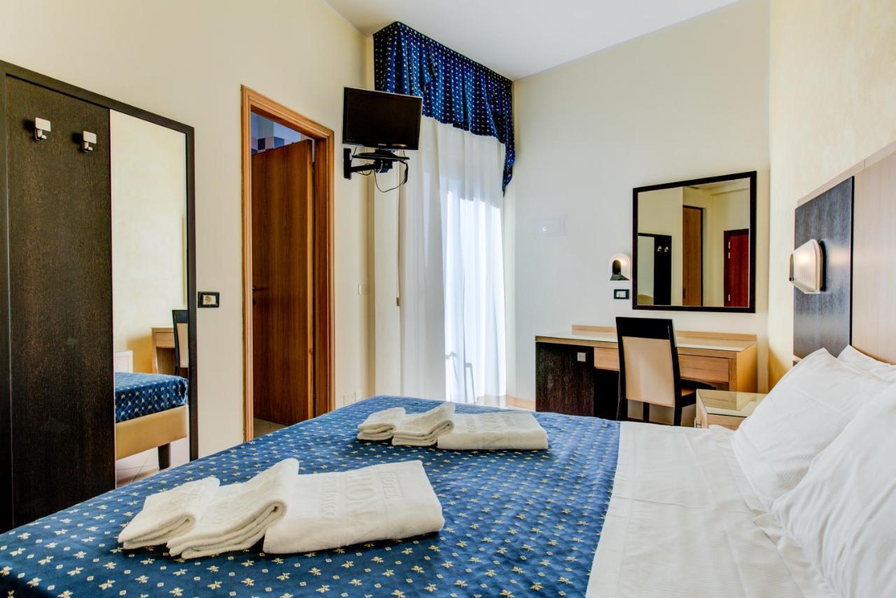 Hotel Verona Cesenatico Eksteriør bilde