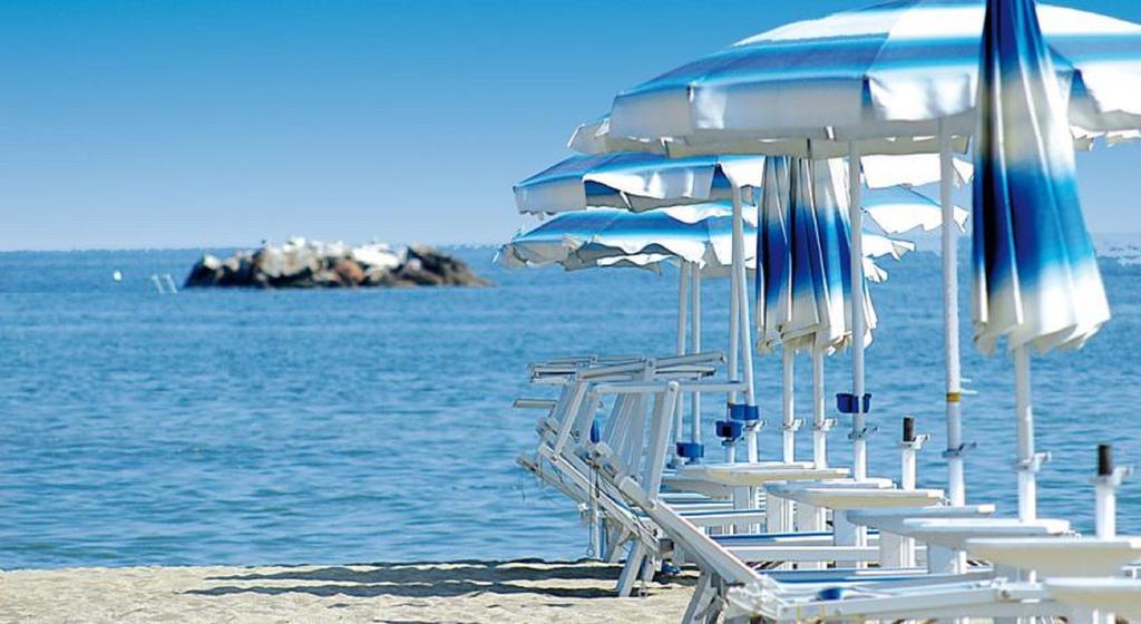 Hotel Verona Cesenatico Eksteriør bilde